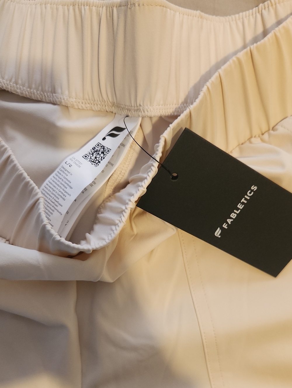 Fabletics Daydreamer+ Pant In Almond Milk - Picture 5 of 8